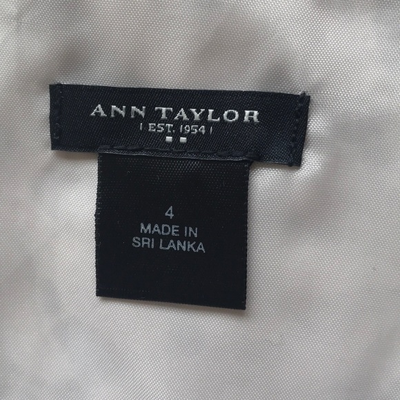 Ivory Ann Taylor dress - Picture 4 of 5